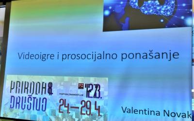 naslovna